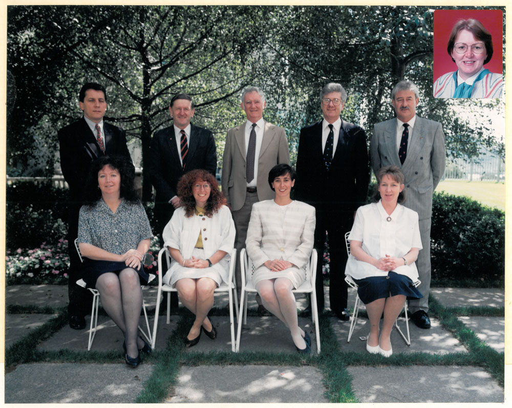 Select Committee on Superannuation, 23 March 1994. Inset: Senator Sue West [Deputy Chair]. Standing L-R: Senators Chris Evans, John Watson [Chair], John Woodley, Bruce Childs and Alan Ferguson. Seated L-R: Ann Settin [Senior Research Officer], Sonja Weinberg [Principal Research Officer], Krista Gerrard [Acting Secretary] and Cath Drinkwater [Executive Assistant].