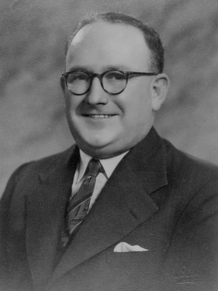 Portrait of Senator Vincent Clair Gair, 1946, National Archives of Australia, A1200, L8058